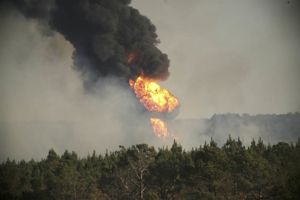 Gas burning from the Colonial Pipeline.  Marvin Gentry/Reuters.